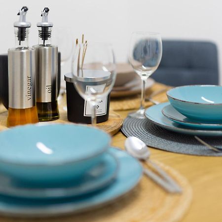 Ruhrapartments #Naehe A40 #Zentral #Fastwifi #Perfekt Fuer Familien Und Geschaeftsreisen Bochum Luaran gambar